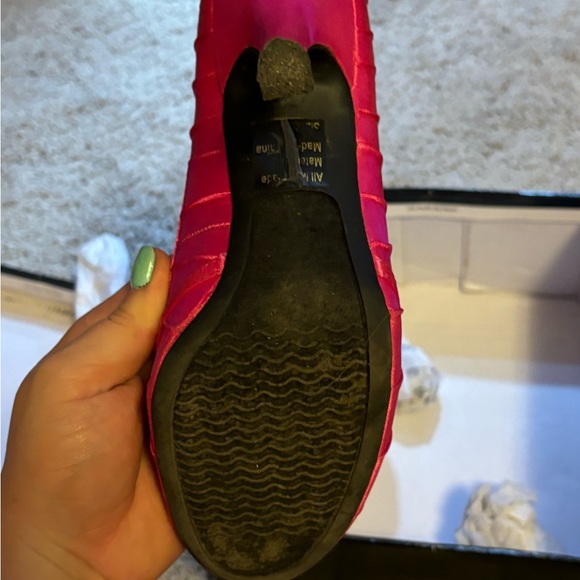 Pink heels - Picture 3 of 6